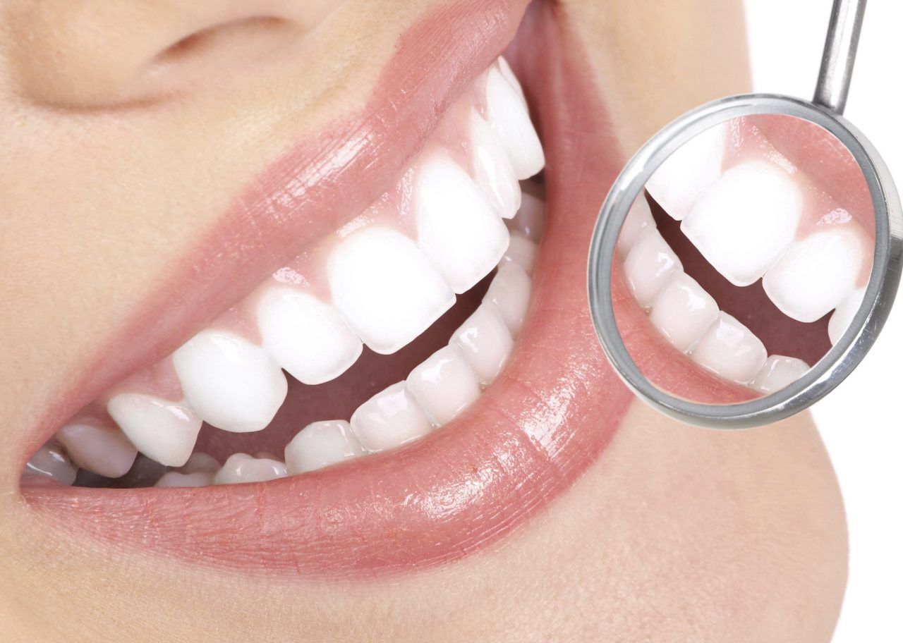Στοματική υγεία: 8 top tips προστασίας για το στόμα