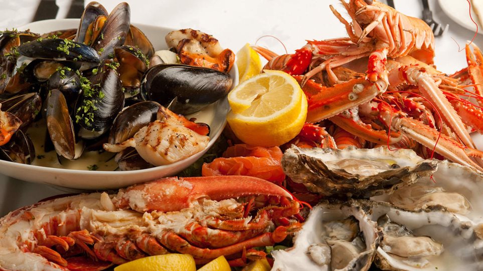 Δέκα λόγοι για να τρώμε θαλασσινά
