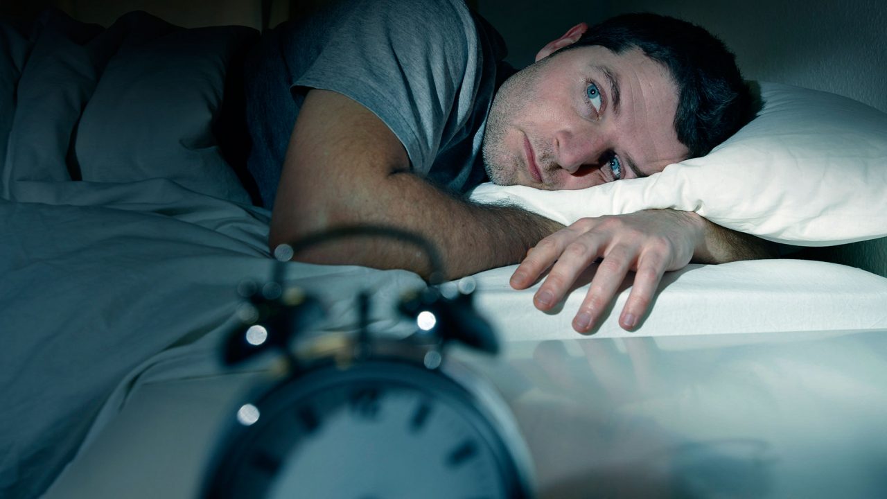 Όσο περισσότερο κοιμόμαστε τόσο πιο αργά γερνάμε