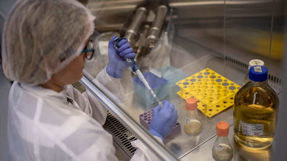 Κορωνοϊός: Τα εμβόλια της πρωτοποριακής τεχνικής mRNA γεννούν ελπίδες για λύση στον εφιάλτη