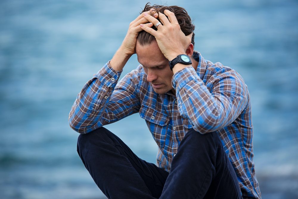 Κατάθλιψη: Τα σωματικά συμπτώματα που «φωνάζουν» ότι υπάρχει πρόβλημα