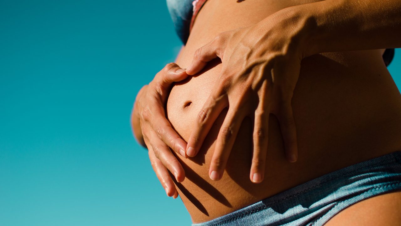 Εγκυμοσύνη μετά τα 35: Η σοβαρή επιπλοκή που απειλεί τις γυναίκες