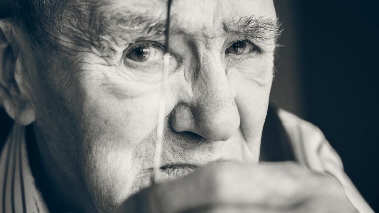 Νόσος Αλτσχάιμερ: Ο καίριος ρόλος του εντέρου στη διάγνωση και τη θεραπεία