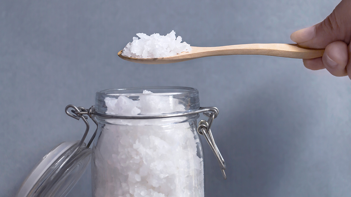 Αλάτι: Νόστιμες και υγιεινές επιλογές για να το περιορίσουμε στη διατροφή μας