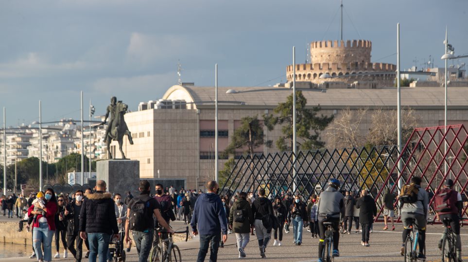 Θεσσαλονίκη: Αυξημένο κατά 50% το ιικό φορτίο στα λύματα