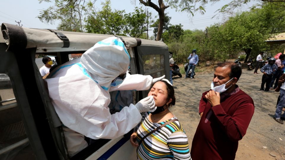 ΠΟΥ: Πιο ανθεκτική στα εμβόλια δείχνει η ινδική μετάλλαξη