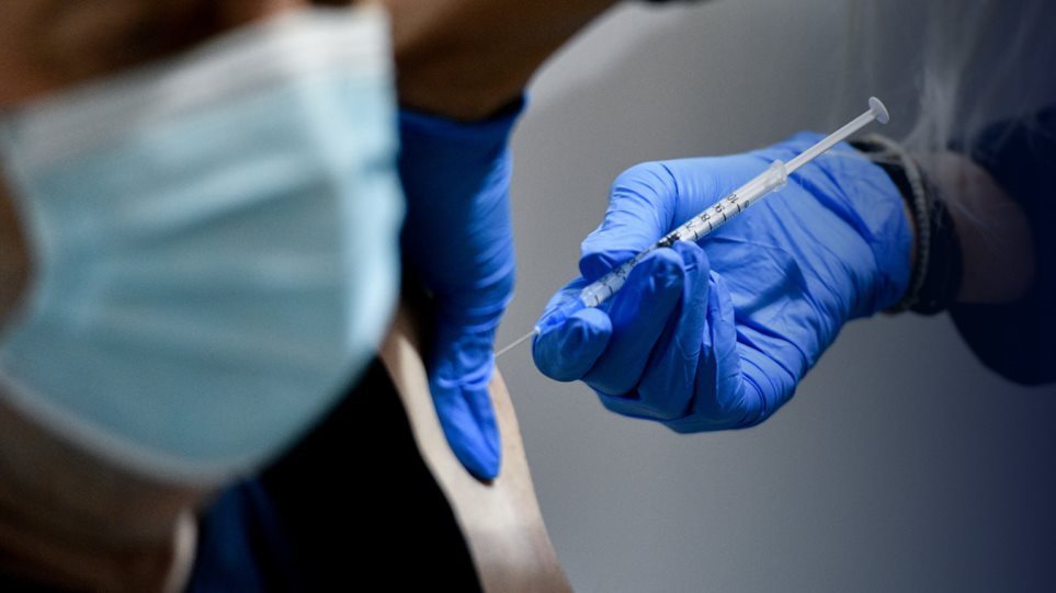 Κορωνοϊός – Ψαλτοπούλου: Εθελοντικός ο εμβολιασμός με τρίτη δόση – Θα γίνεται με Pfizer