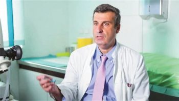 Λουκίδης: Δεν υπάρχουν δεδομένα ασφάλειας για να συστήσουμε την τέταρτη δόση σε υγιείς κάτω των 60 ετών