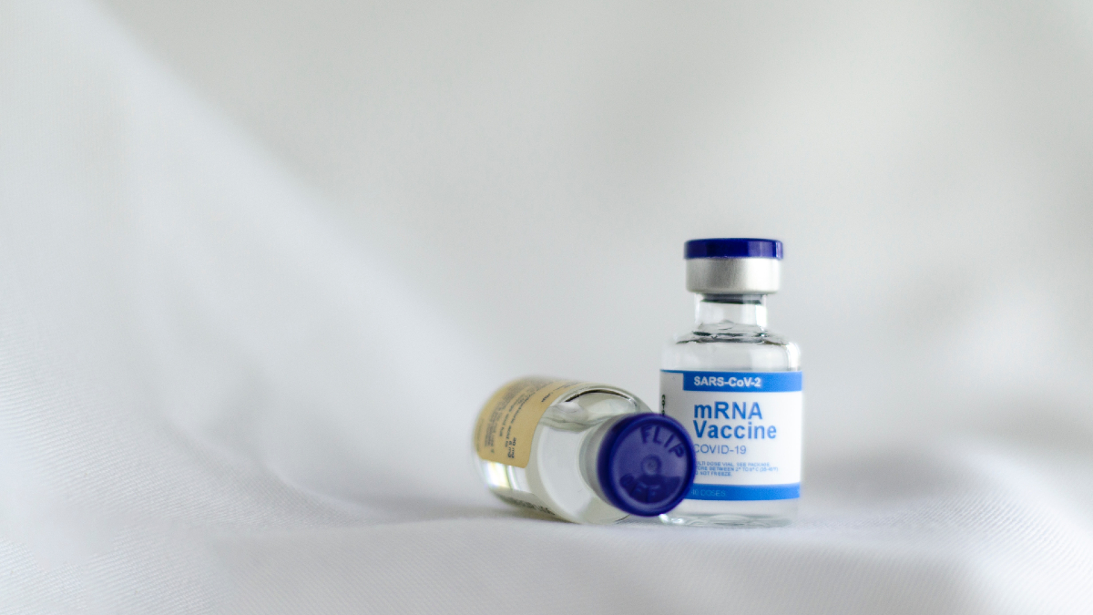 Κορωνοϊός: Μεγάλη διάρκεια προστασίας παρέχουν τα mRNA εμβόλια ακόμα και στα «στελέχη ανησυχίας»