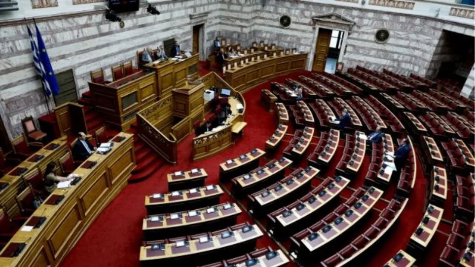 Κορωνοιός: 148 κρούσματα στη Βουλή τον Μάρτιο