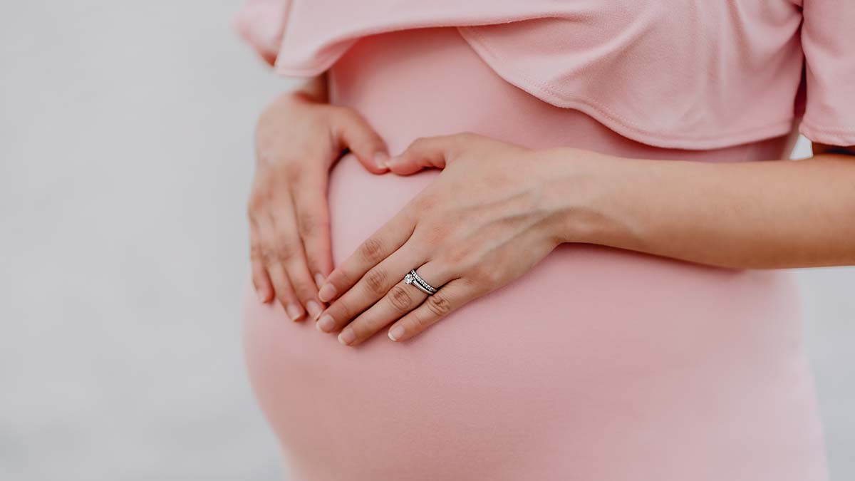 Κορωνοϊός: Τρεις μύθοι για τον εμβολιασμό και την γονιμότητα – Ενημερωθείτε