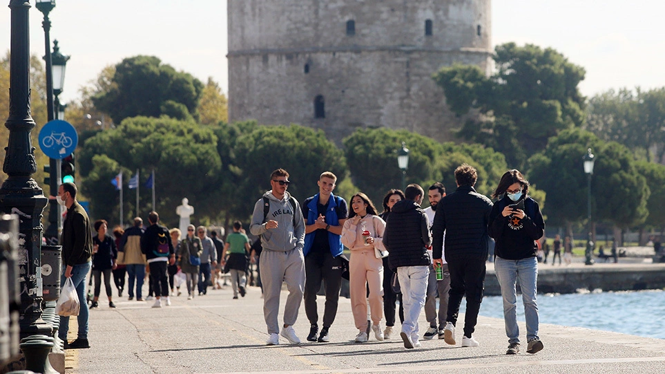 Κορωνοϊός – Θεσσαλονίκη: Στο 500% η αύξηση στα εβδομαδιαία κρούσματα από τον Σεπτέμβριο μέχρι σήμερα