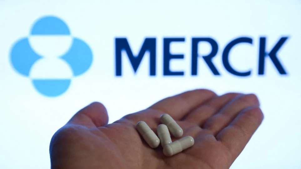 Κορωνοϊός: Από Δευτέρα η διάθεση των χαπιών της Merck – Θα έρχονται με courier στο σπίτι