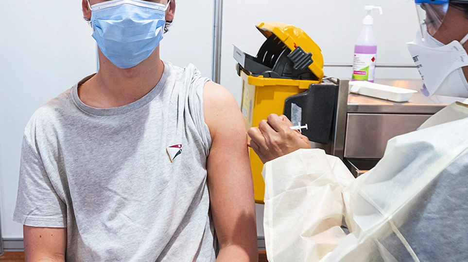 Κορωνοϊός – Τσιόδρας: Να εμβολιαστούν και όσοι νόσησαν, μπορεί και να ξαναμολυνθούν