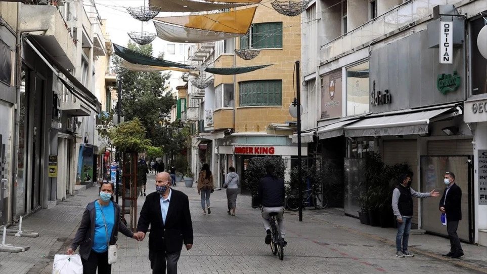 Χωρίς επίδειξη πιστοποιητικών από σήμερα η είσοδος στα καταστήματα της Κύπρου