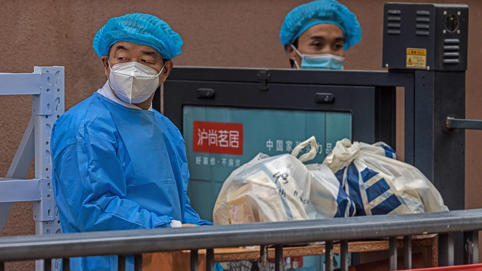 Κίνα: Νέο «άλμα» στους νεκρούς παρά το σκληρό lockdown στη Σαγκάη – Έφτασαν τους 87 οι θάνατοι από κορωνοϊό