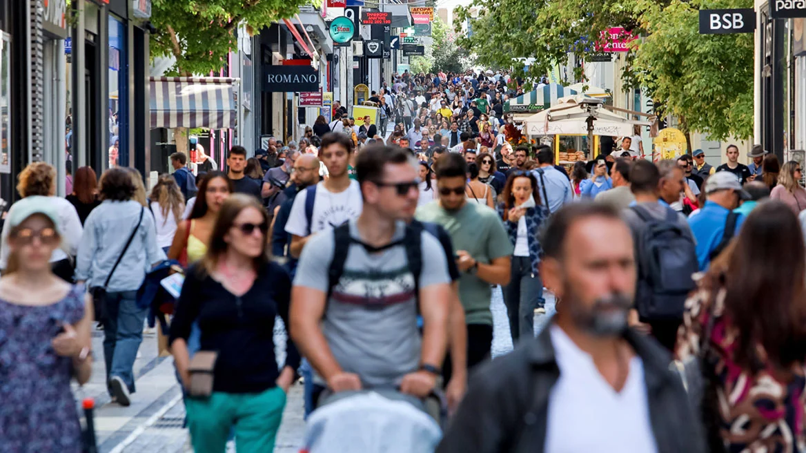 Κορωνοϊός: Στα μέσα Νοεμβρίου το νέο κύμα στην Ελλάδα