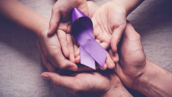 Δήμος Αθηναίων: Δωρεάν εξετάσεις για την πρόληψη του καρκίνου του μαστού, του τραχήλου και του προστάτη
